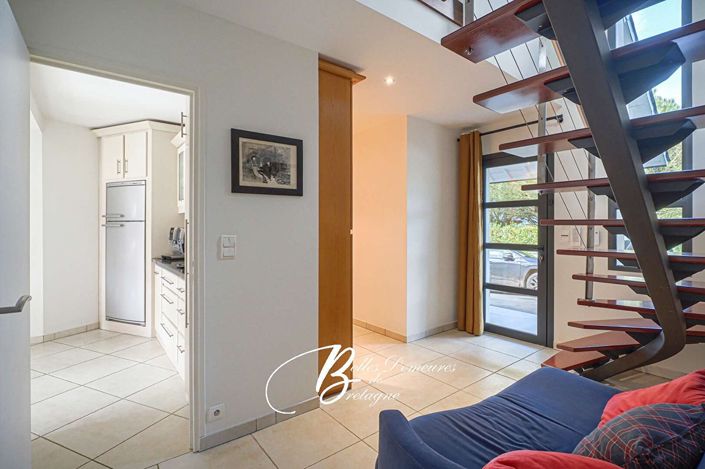 Image No.10-5 Bed House for sale