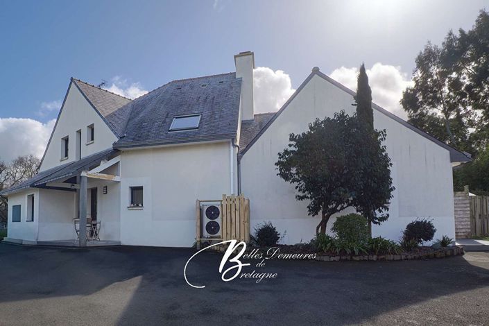 Image No.20-5 Bed House for sale