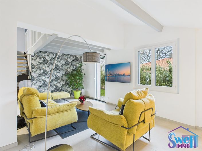 Image No.11-3 Bed House for sale