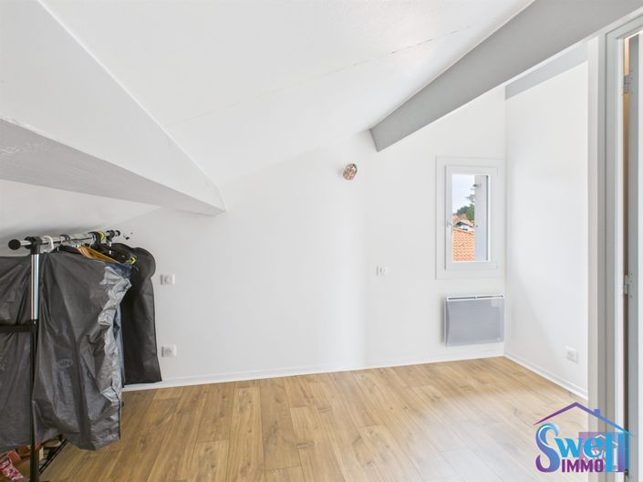 Image No.20-3 Bed House for sale