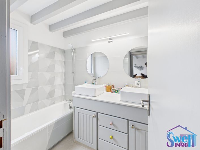 Image No.22-3 Bed House for sale