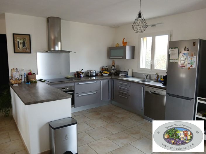 Image No.5-2 Bed House for sale