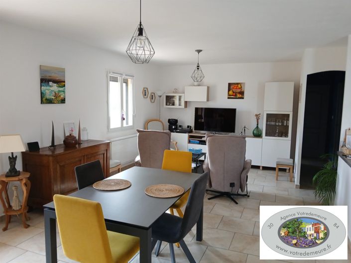 Image No.6-2 Bed House for sale