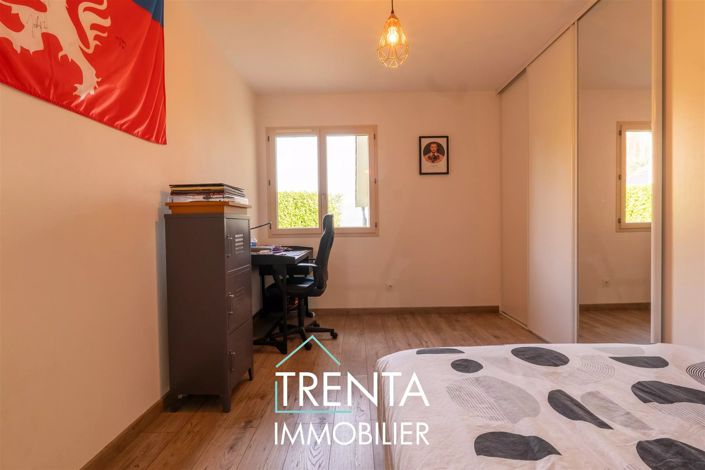 Image No.5-3 Bed House for sale