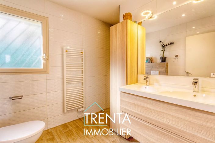 Image No.7-3 Bed House for sale