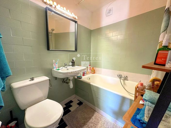 Image No.7-2 Bed House for sale