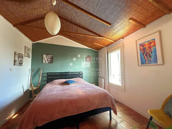 Image No.8-2 Bed House for sale