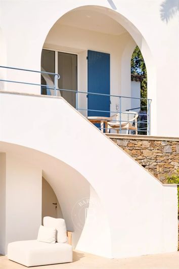 Image No.13-4 Bed House for sale