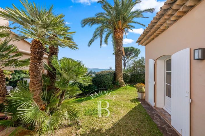 Image No.10-4 Bed House for sale