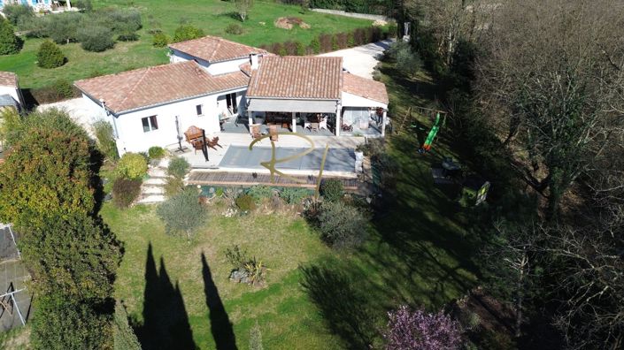 Image No.8-3 Bed House for sale