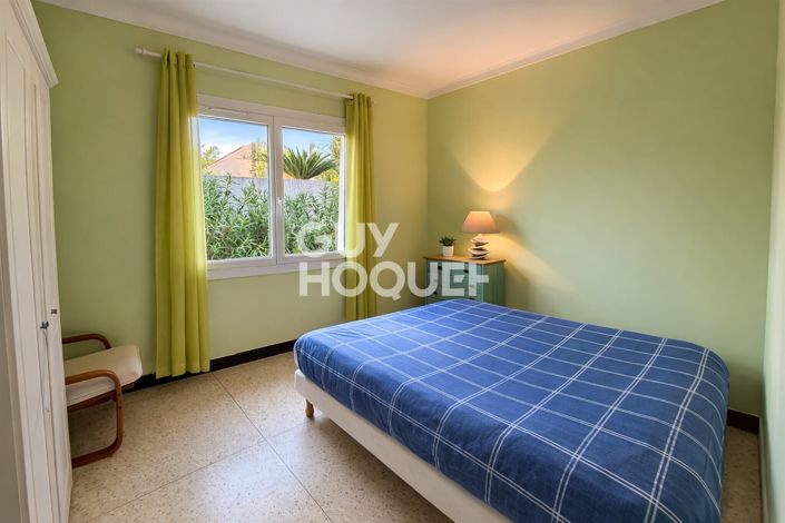 Image No.13-5 Bed House for sale