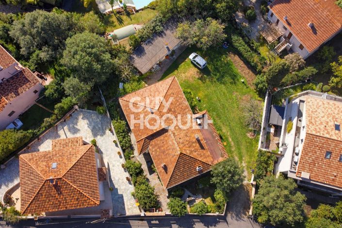 Image No.4-5 Bed House for sale