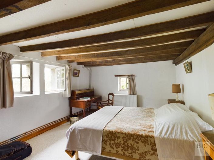 Image No.13-6 Bed House for sale