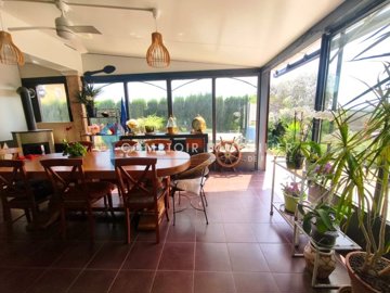 aq8wv2o5xs8c8tuw5