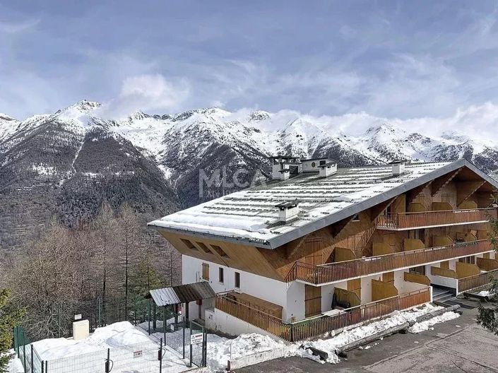 Image No.18-2 Bed Apartment for sale