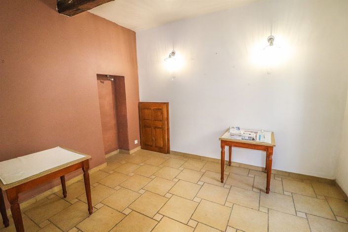 Image No.16-3 Bed House for sale