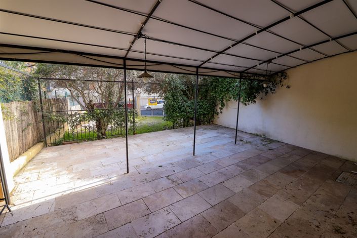 Image No.28-3 Bed House for sale