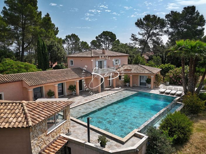 Image No.18-6 Bed House for sale