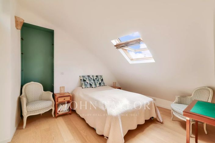 Image No.14-3 Bed Apartment for sale