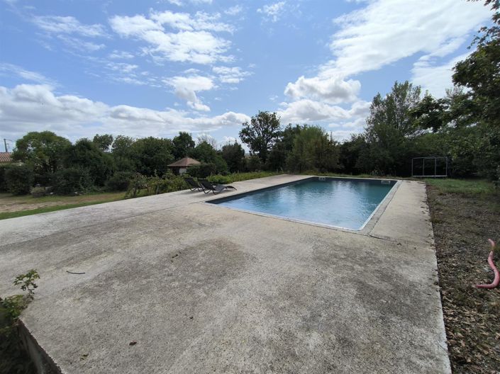 Image No.3-4 Bed House for sale