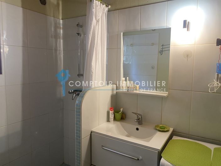 Image No.10-3 Bed House for sale