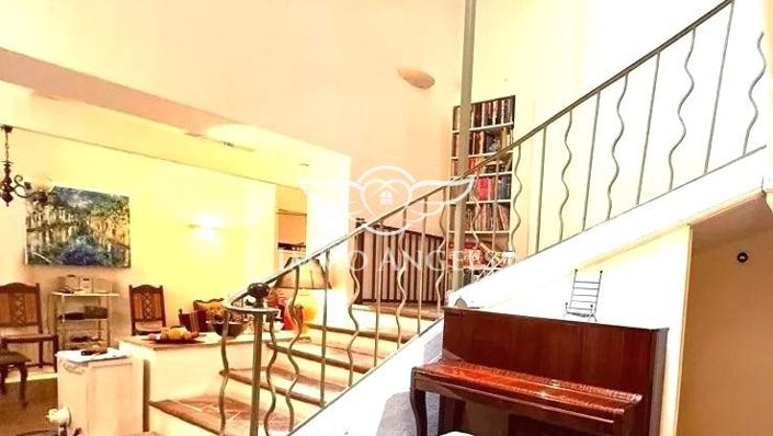 Image No.4-3 Bed House for sale