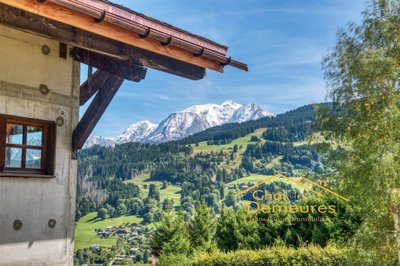 1 - Demi-Quartier, House