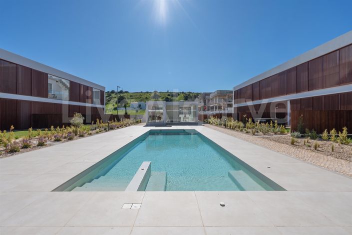 Image No.25-2 Bed Apartment for sale