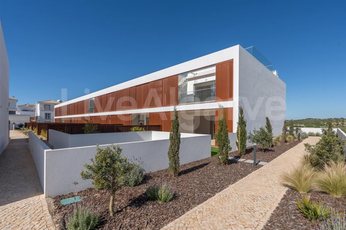 Image No.29-2 Bed Apartment for sale