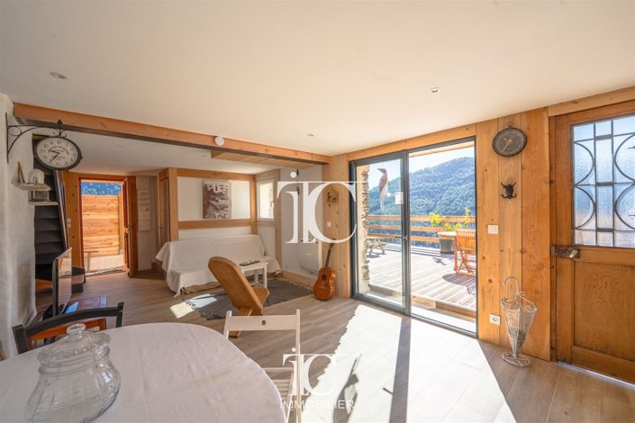 Image No.6-2 Bed House for sale