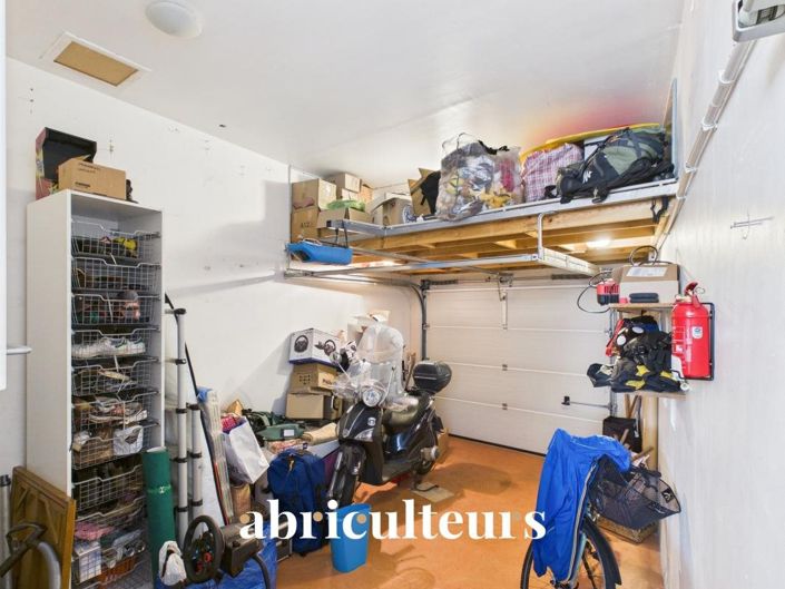 Image No.14-5 Bed House for sale