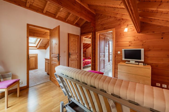 Image No.13-4 Bed House for sale