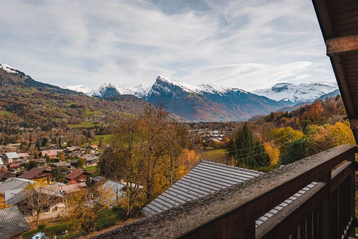 Image No.17-4 Bed House for sale