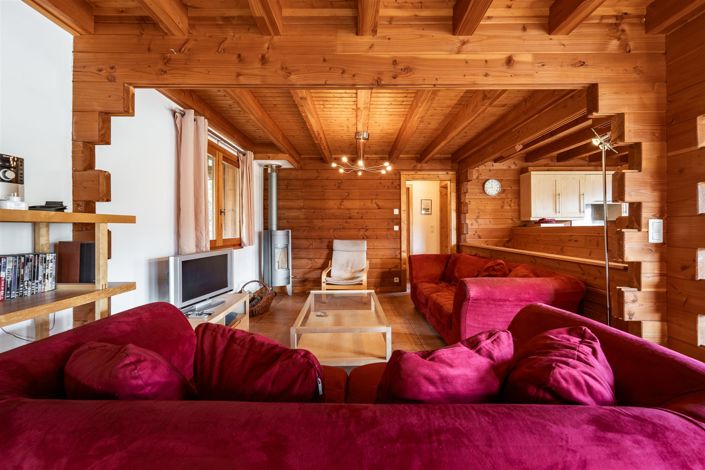 Image No.3-4 Bed House for sale