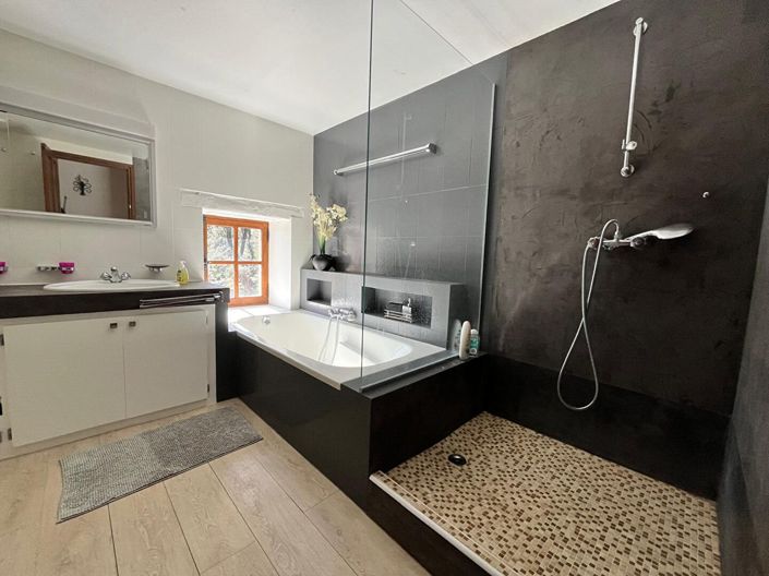 Image No.10-Maison de 4 chambres à vendre à Grignan