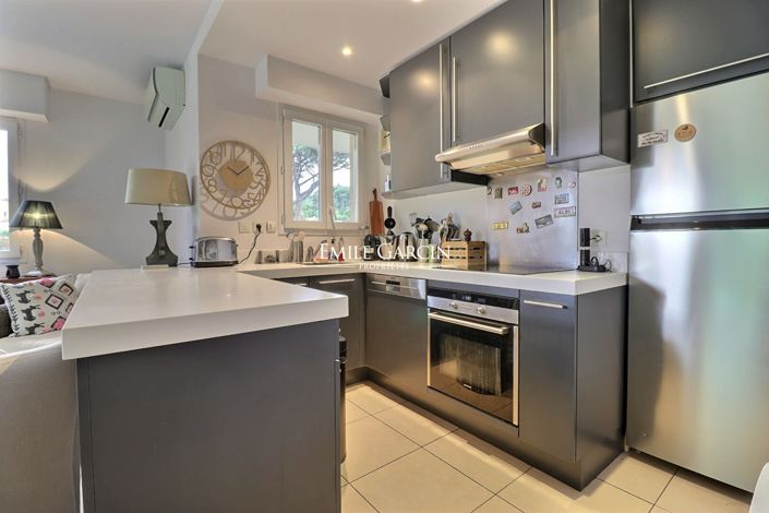 Image No.3-3 Bed Apartment for sale