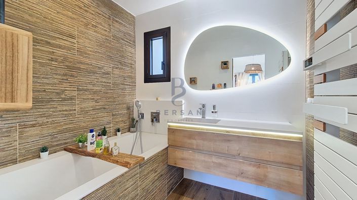 Image No.14-Propriété de 4 chambres à vendre à Fréjus