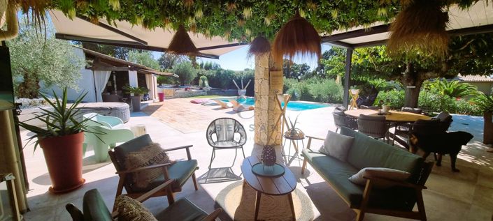 Image No.5-Propriété de 4 chambres à vendre à Fréjus