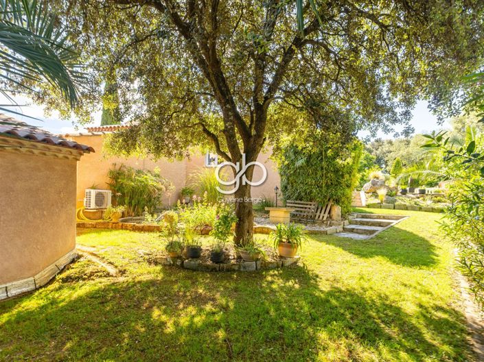 Image No.26-4 Bed House for sale