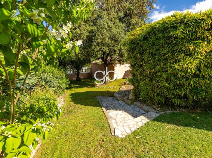 Image No.27-4 Bed House for sale