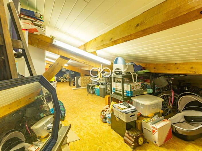 Image No.30-4 Bed House for sale