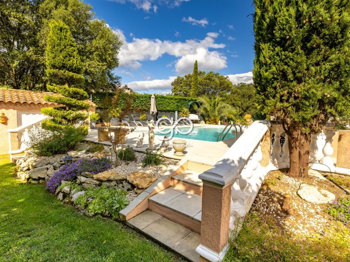 Image No.4-4 Bed House for sale