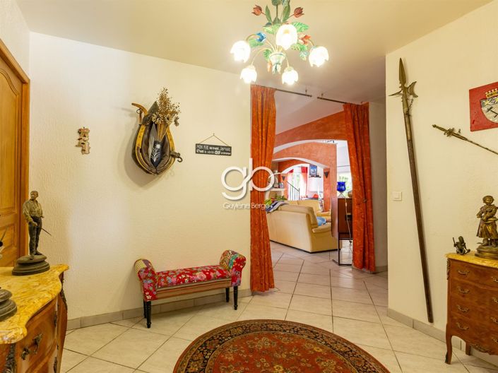 Image No.9-4 Bed House for sale