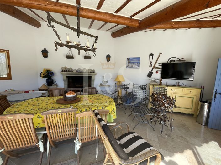 Image No.23-4 Bed House for sale