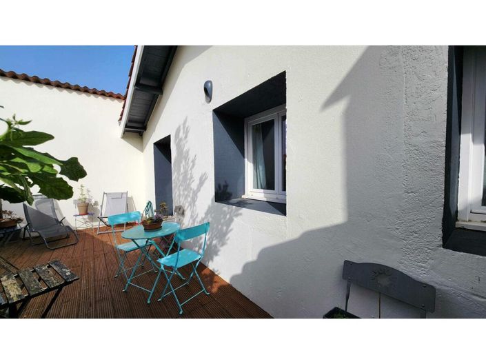 Image No.19-3 Bed House for sale