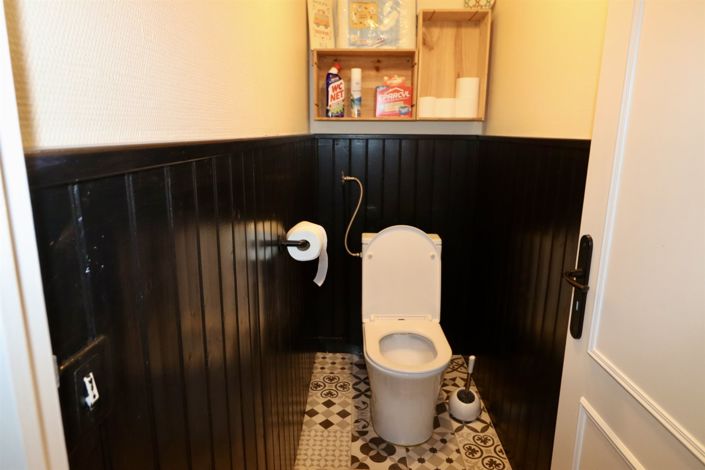 Image No.13-3 Bed House for sale