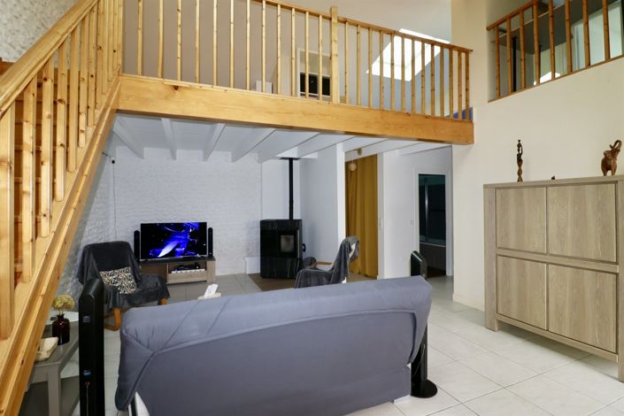 Image No.6-3 Bed House for sale