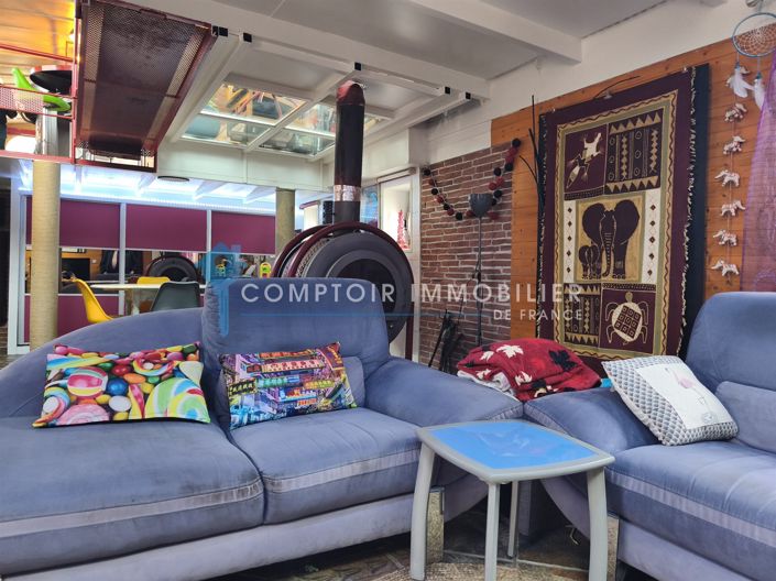 Image No.12-2 Bed House for sale