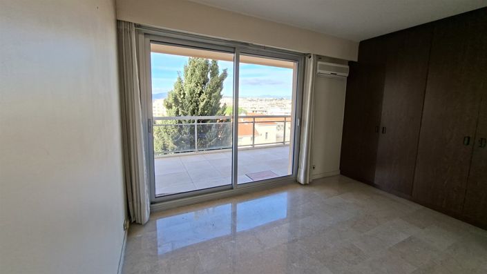 Image No.10-Appartement de 5 chambres à vendre à Cannes