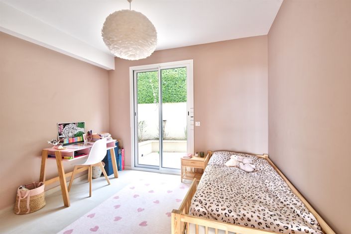 Image No.22-3 Bed Apartment for sale